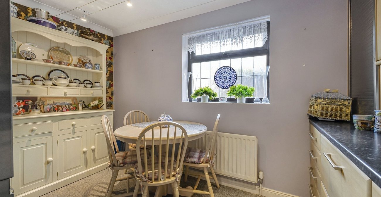 4 bedroom house for sale in Rochester | Robinson Michael & Jackson
