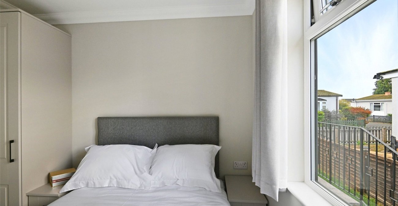 2 bedroom bungalow for sale in Vicarage Lane | Robinson Michael & Jackson