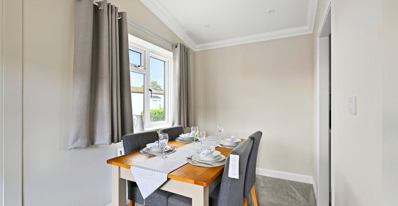 2 bedroom bungalow for sale in Vicarage Lane | Robinson Michael & Jackson