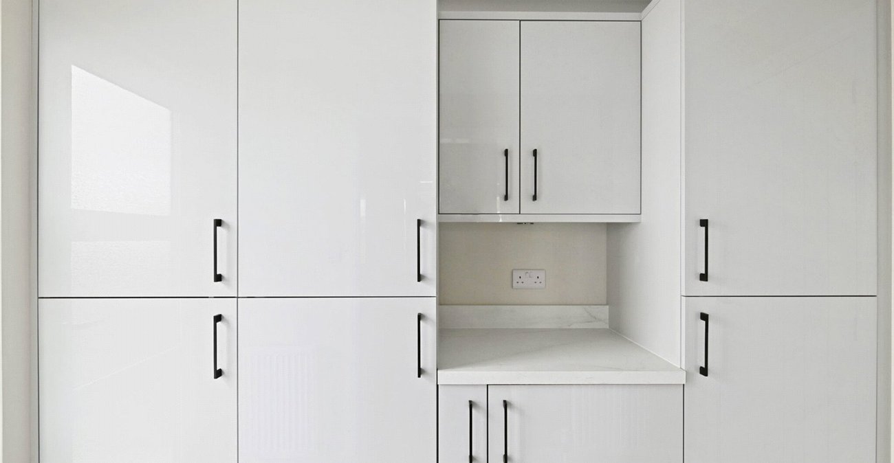 2 bedroom bungalow for sale in Vicarage Lane | Robinson Michael & Jackson