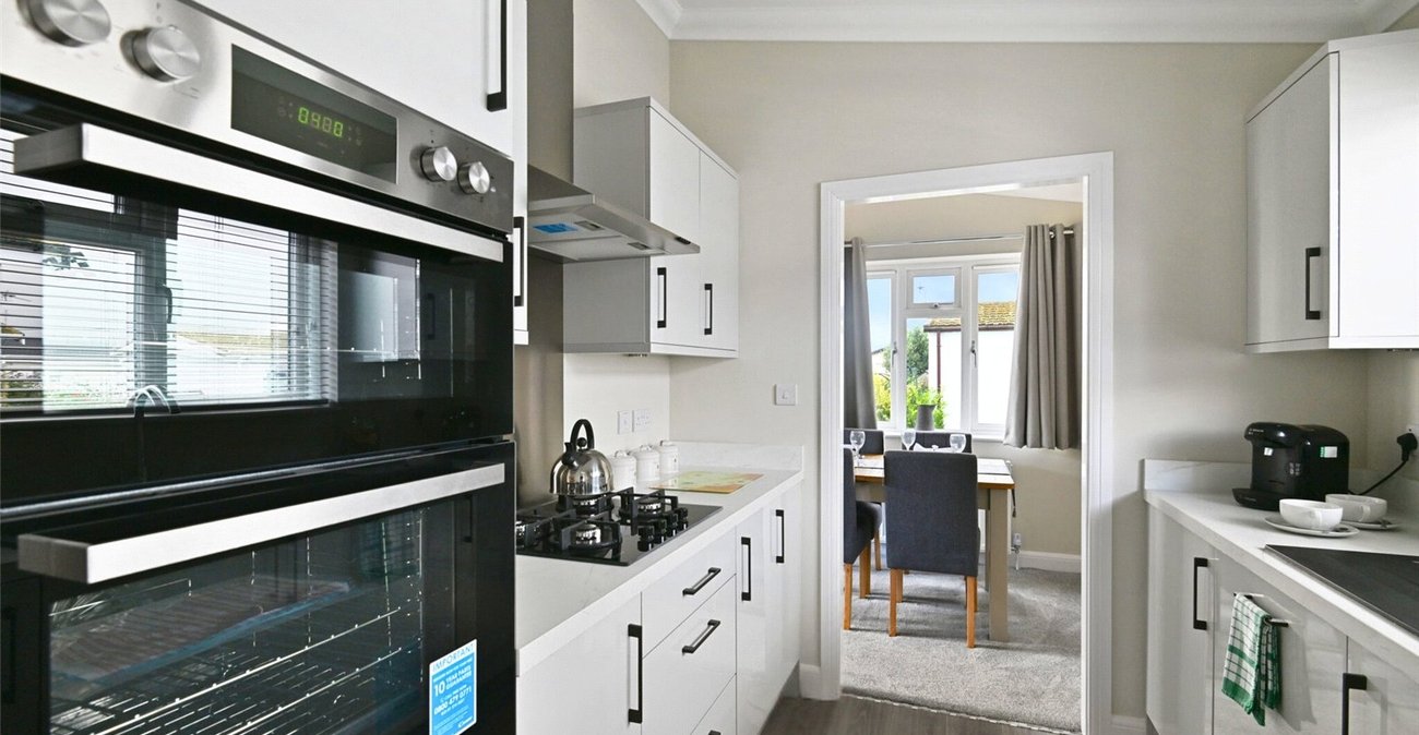 2 bedroom bungalow for sale in Vicarage Lane | Robinson Michael & Jackson