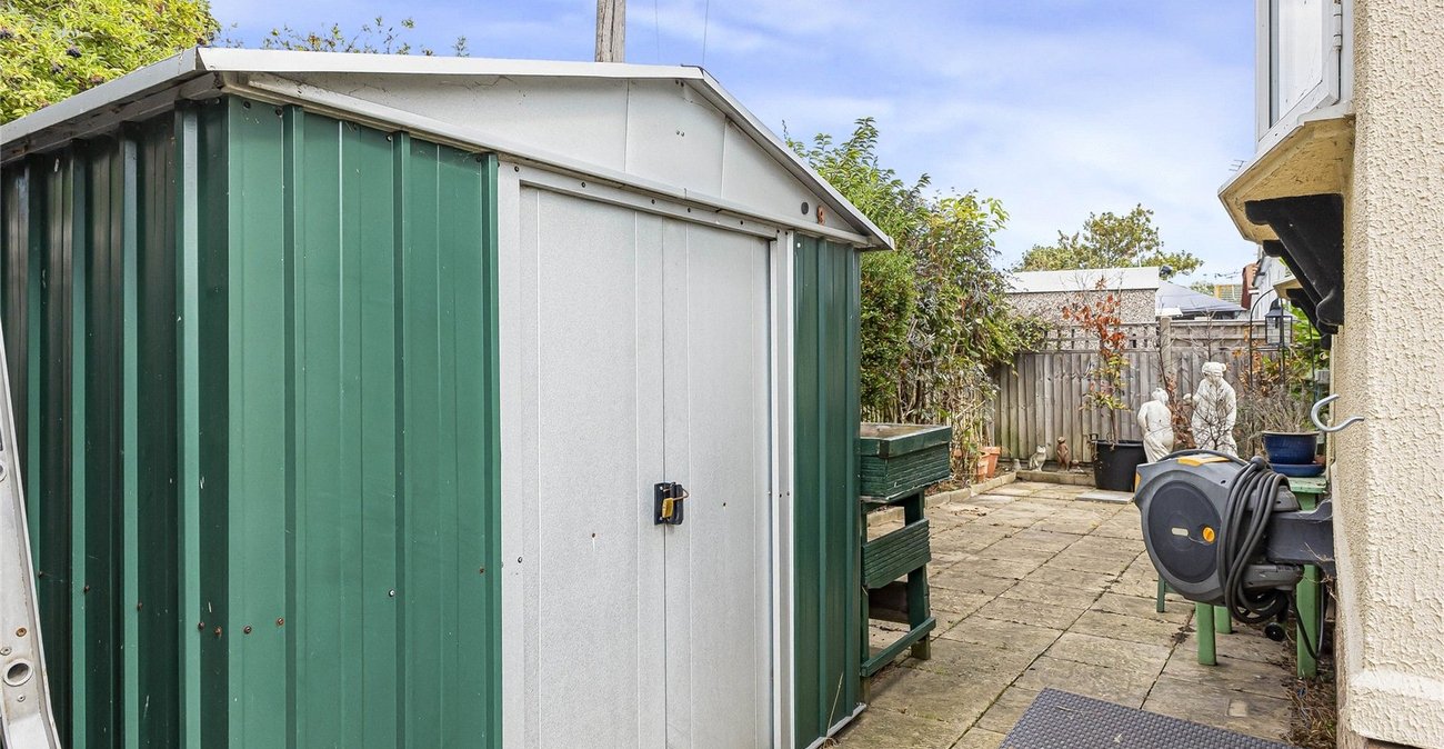 2 bedroom bungalow for sale in Vicarage Lane | Robinson Michael & Jackson