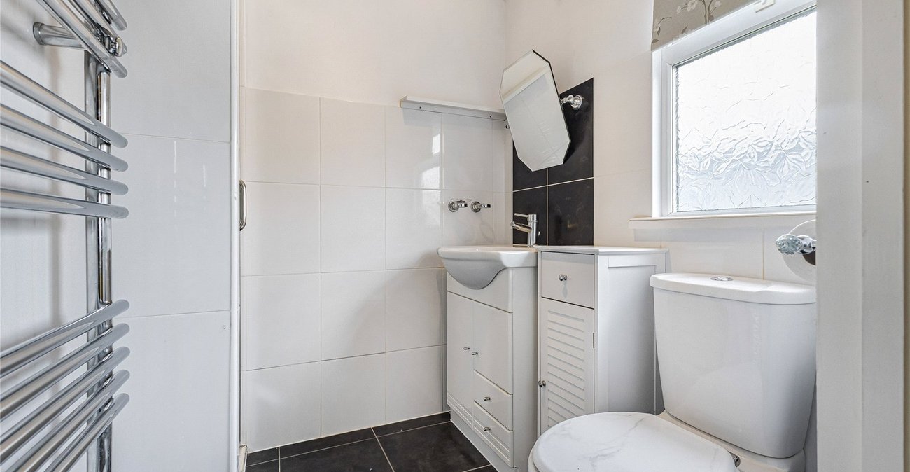 2 bedroom bungalow for sale in Vicarage Lane | Robinson Michael & Jackson