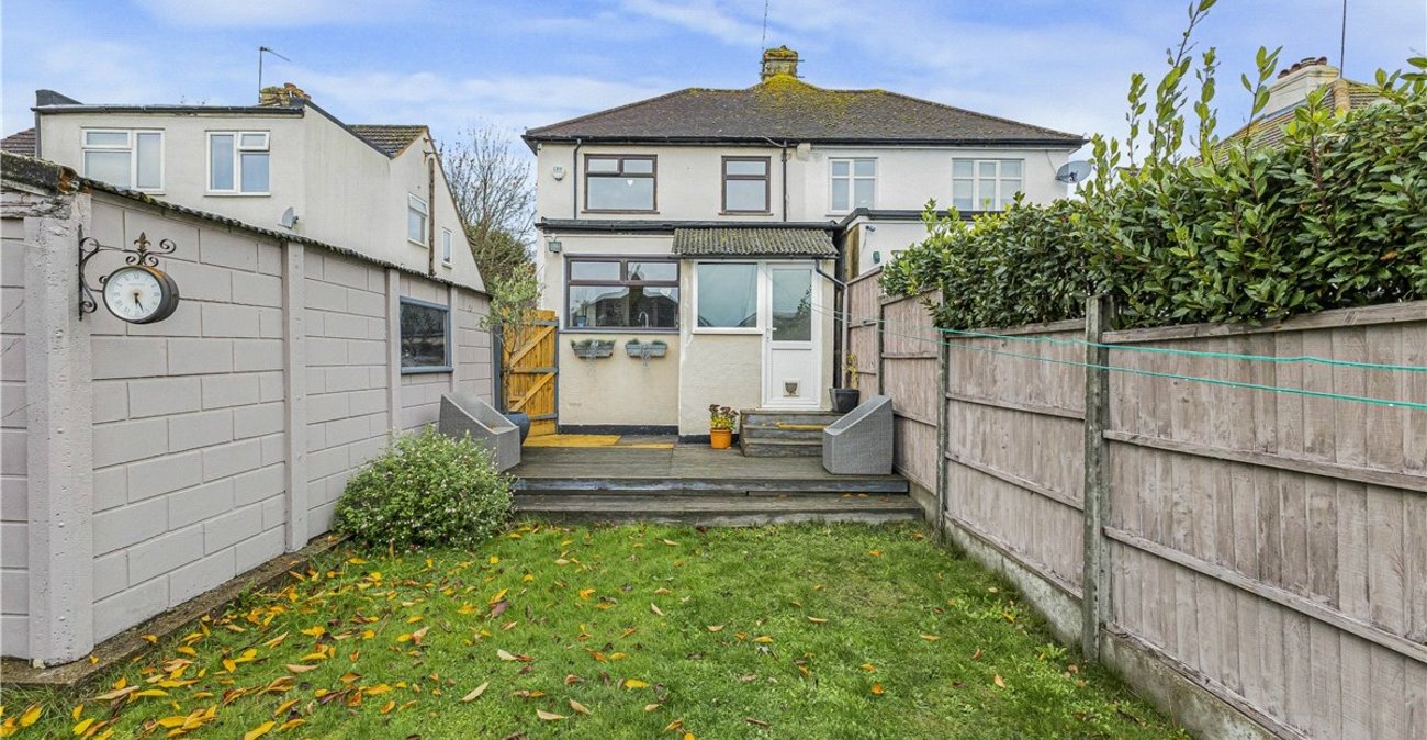 3 bedroom house for sale in Orpington | Robinson Jackson