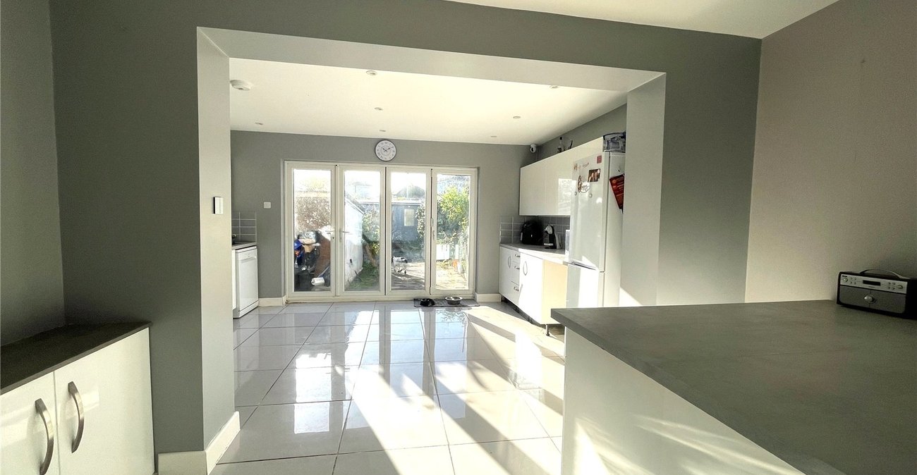 3 bedroom house for sale in South Welling | Robinson Jackson