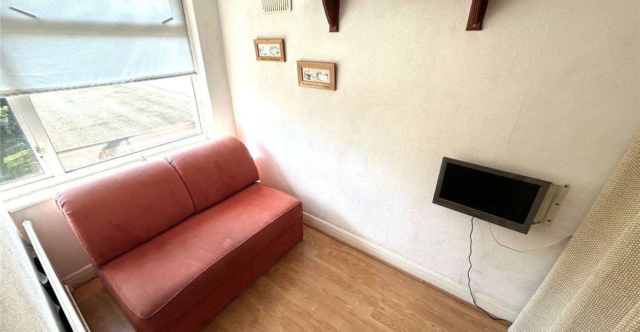 2 bedroom house for sale in South Welling | Robinson Jackson