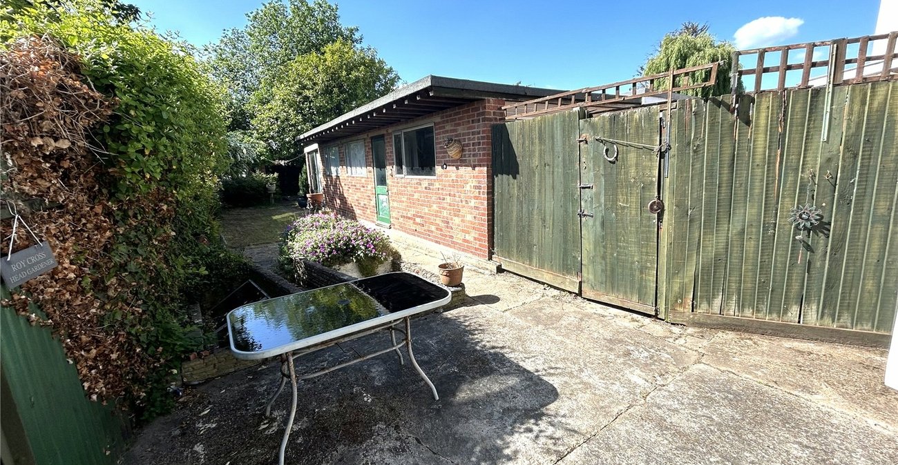 2 bedroom house for sale in South Welling | Robinson Jackson