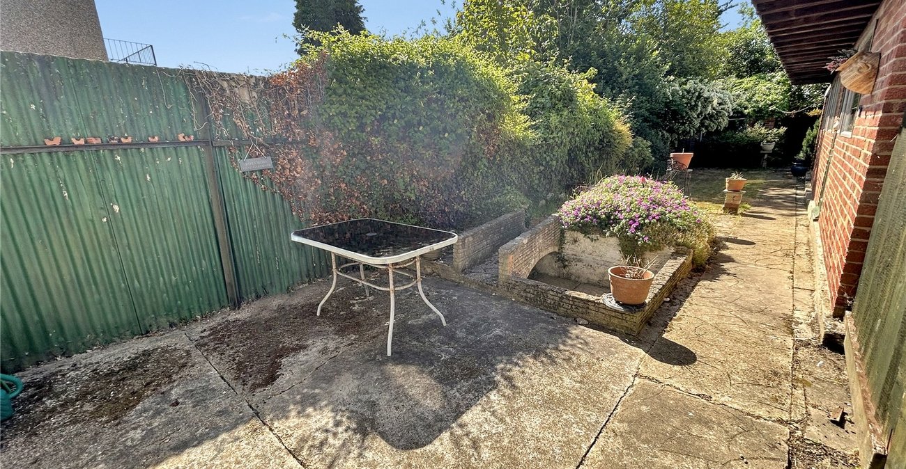 2 bedroom house for sale in South Welling | Robinson Jackson