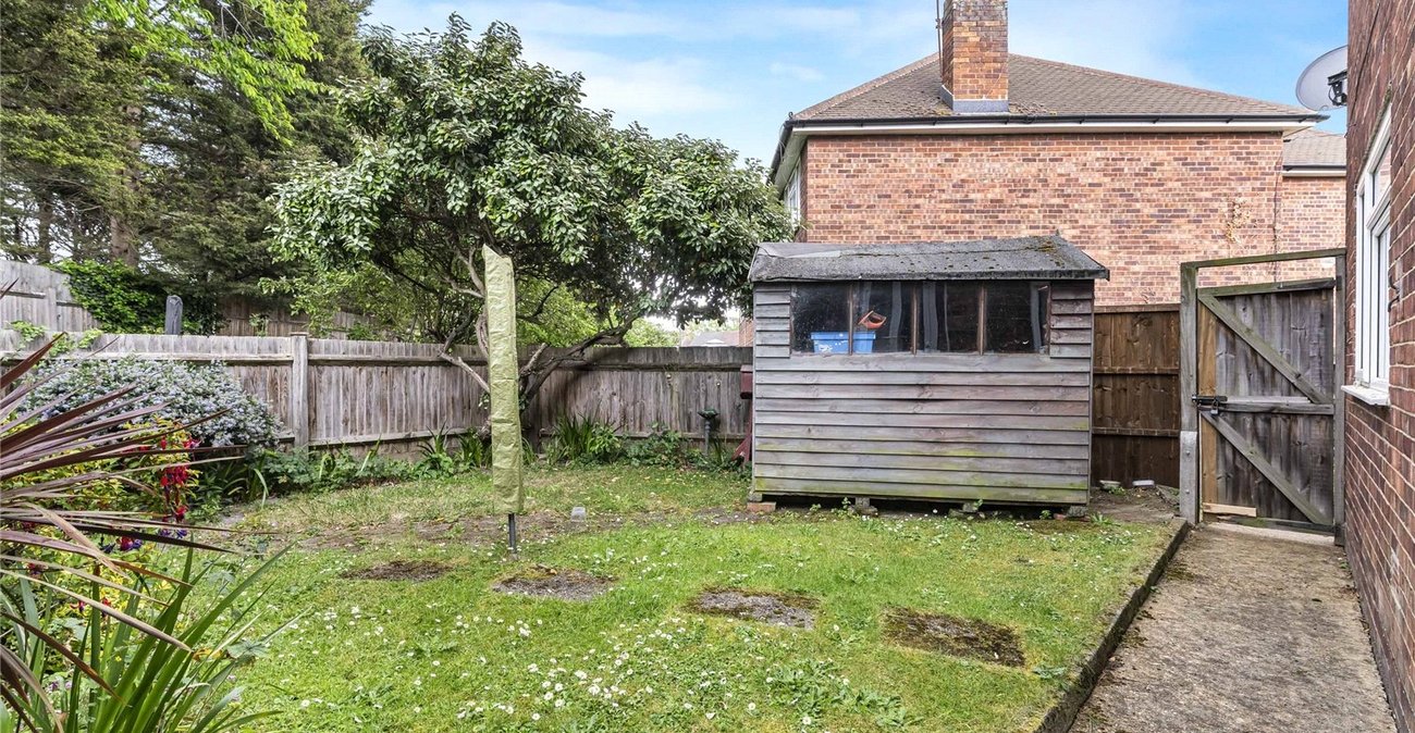 2 bedroom property for sale in South Welling | Robinson Jackson