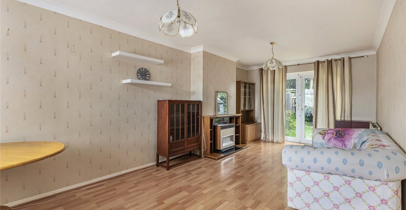 2 bedroom property for sale in South Welling | Robinson Jackson