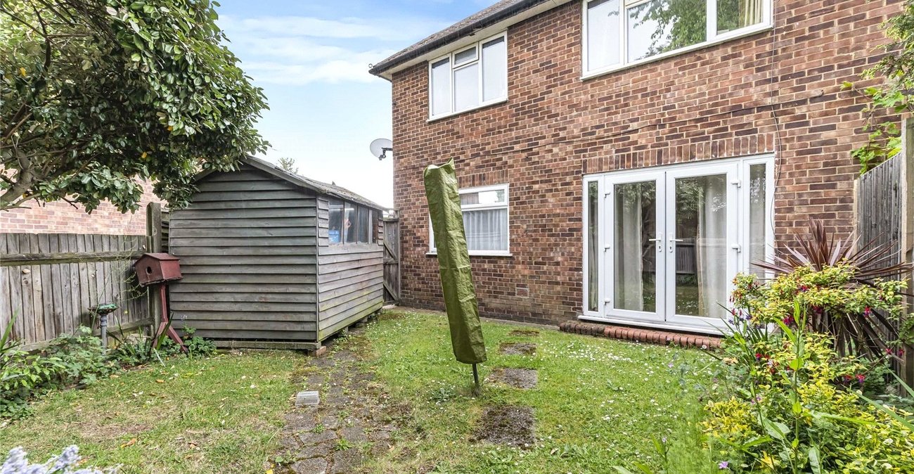 2 bedroom property for sale in South Welling | Robinson Jackson