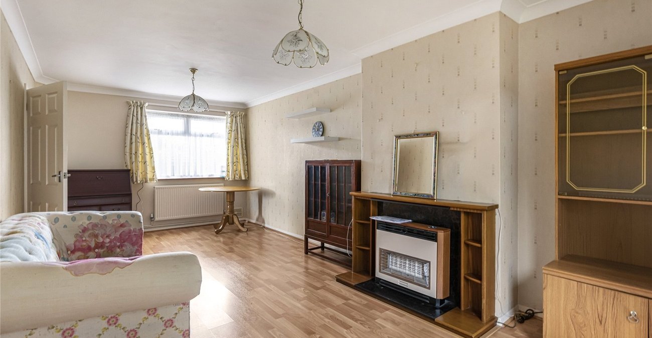2 bedroom property for sale in South Welling | Robinson Jackson