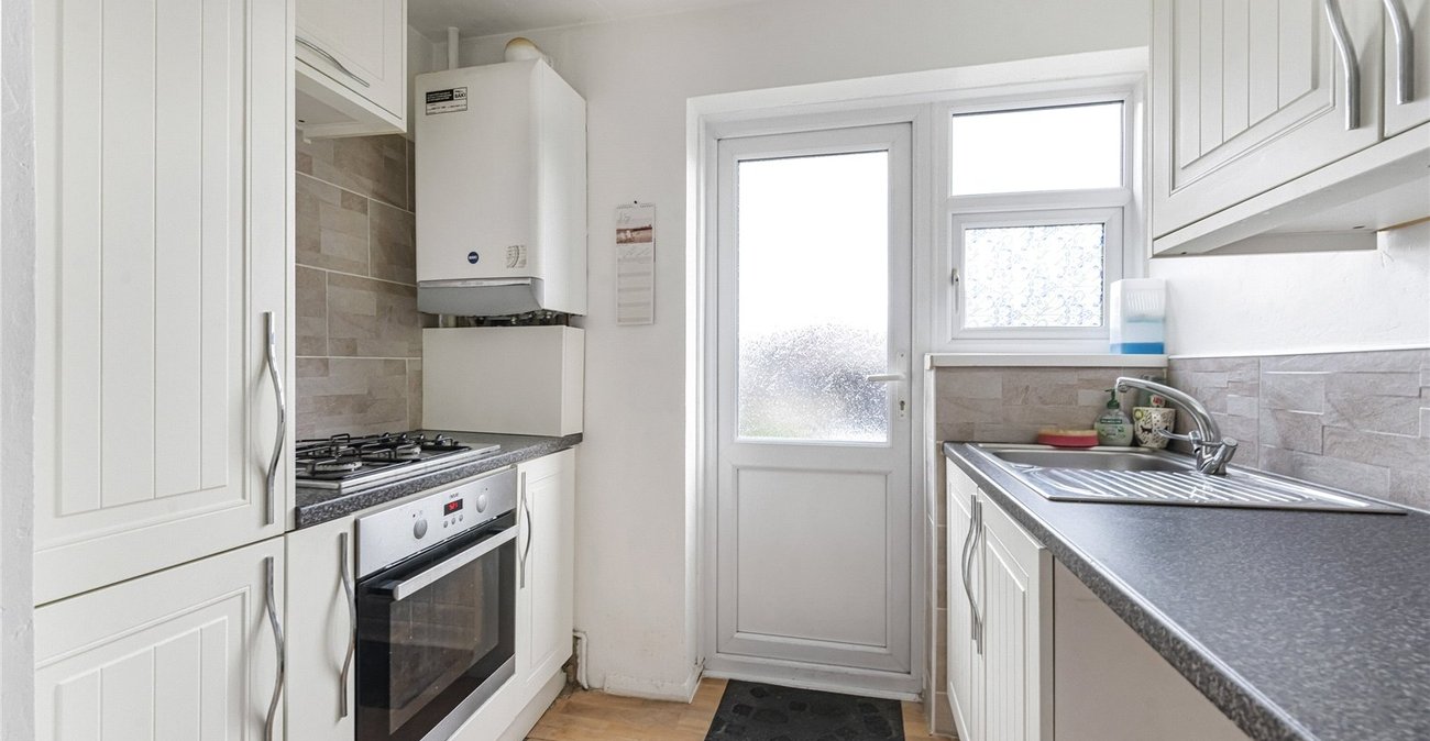 2 bedroom property for sale in South Welling | Robinson Jackson