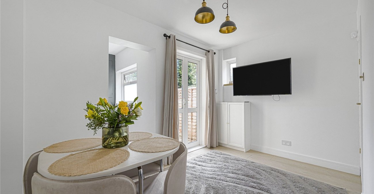 2 bedroom house for sale in South Welling | Robinson Jackson
