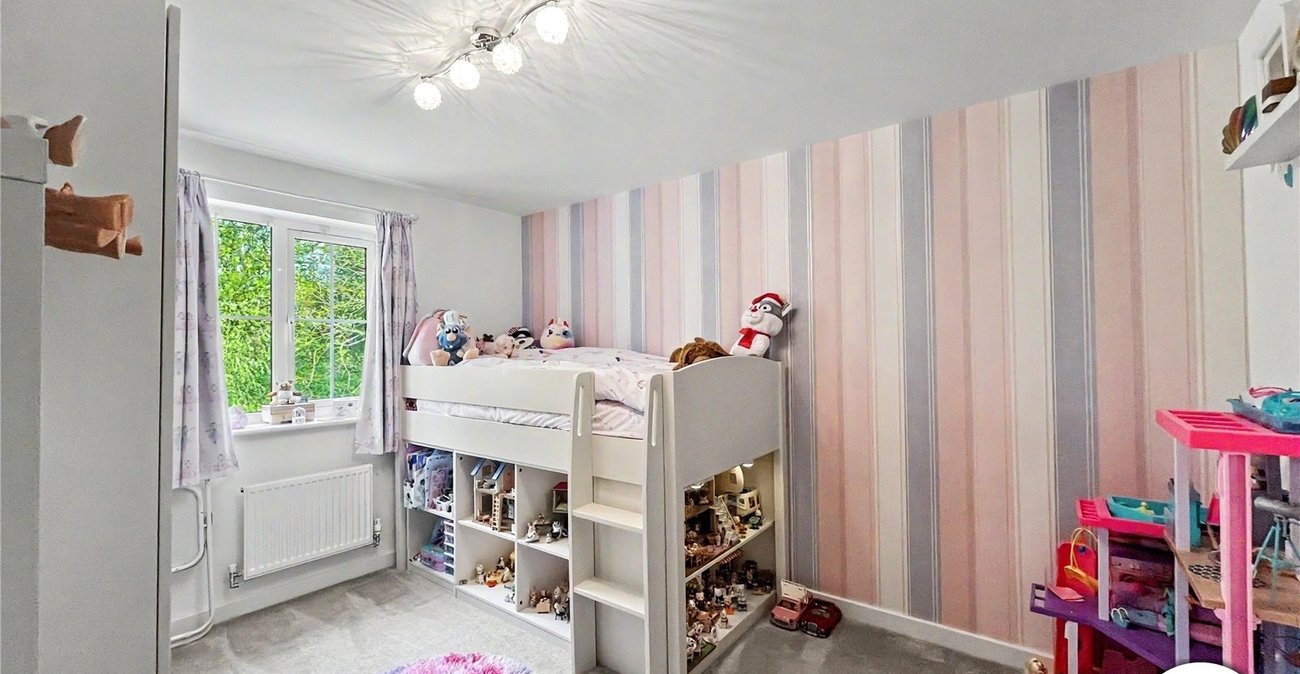 4 bedroom property for sale in Newington | Robinson Michael & Jackson