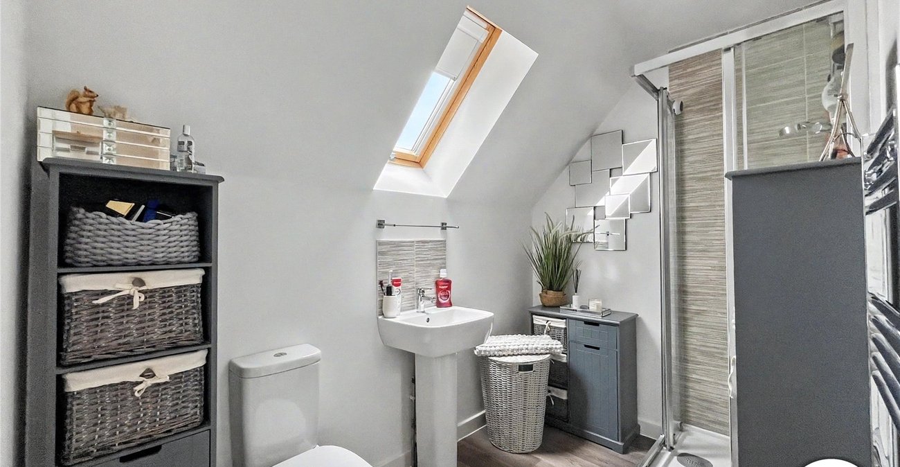 4 bedroom property for sale in Newington | Robinson Michael & Jackson