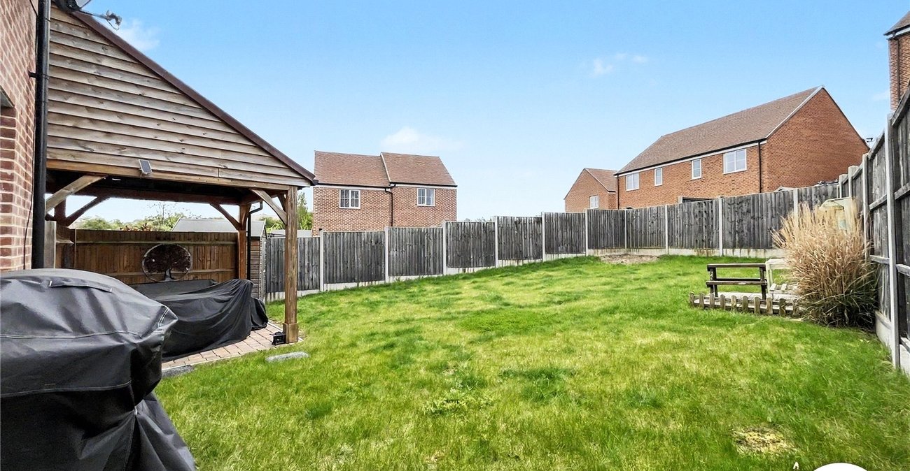 4 bedroom property for sale in Newington | Robinson Michael & Jackson