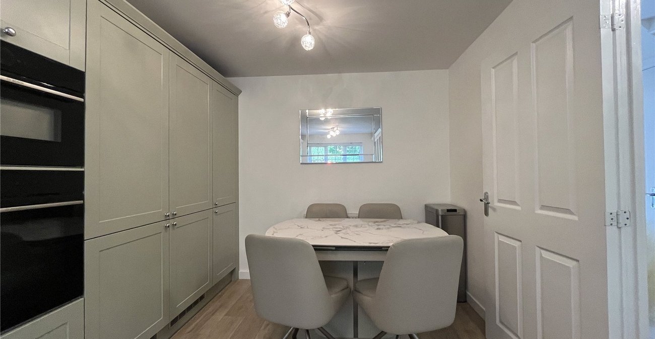 4 bedroom property for sale in Newington | Robinson Michael & Jackson