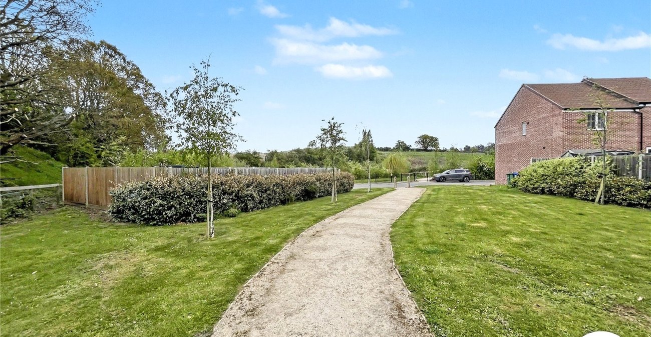 4 bedroom property for sale in Newington | Robinson Michael & Jackson