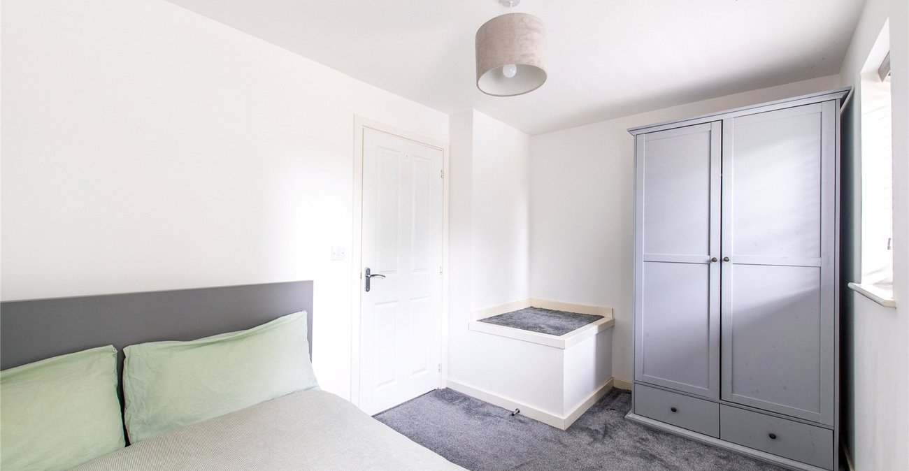 2 bedroom house for sale in Newington | Robinson Michael & Jackson