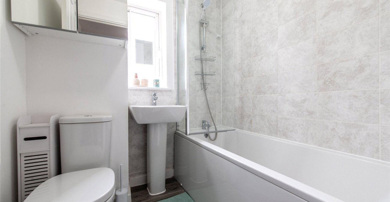 2 bedroom house for sale in Newington | Robinson Michael & Jackson