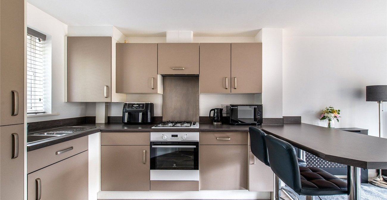 2 bedroom house for sale in Newington | Robinson Michael & Jackson