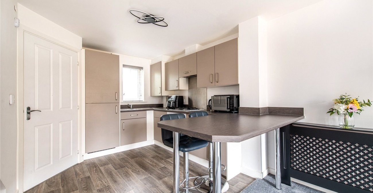 2 bedroom house for sale in Newington | Robinson Michael & Jackson