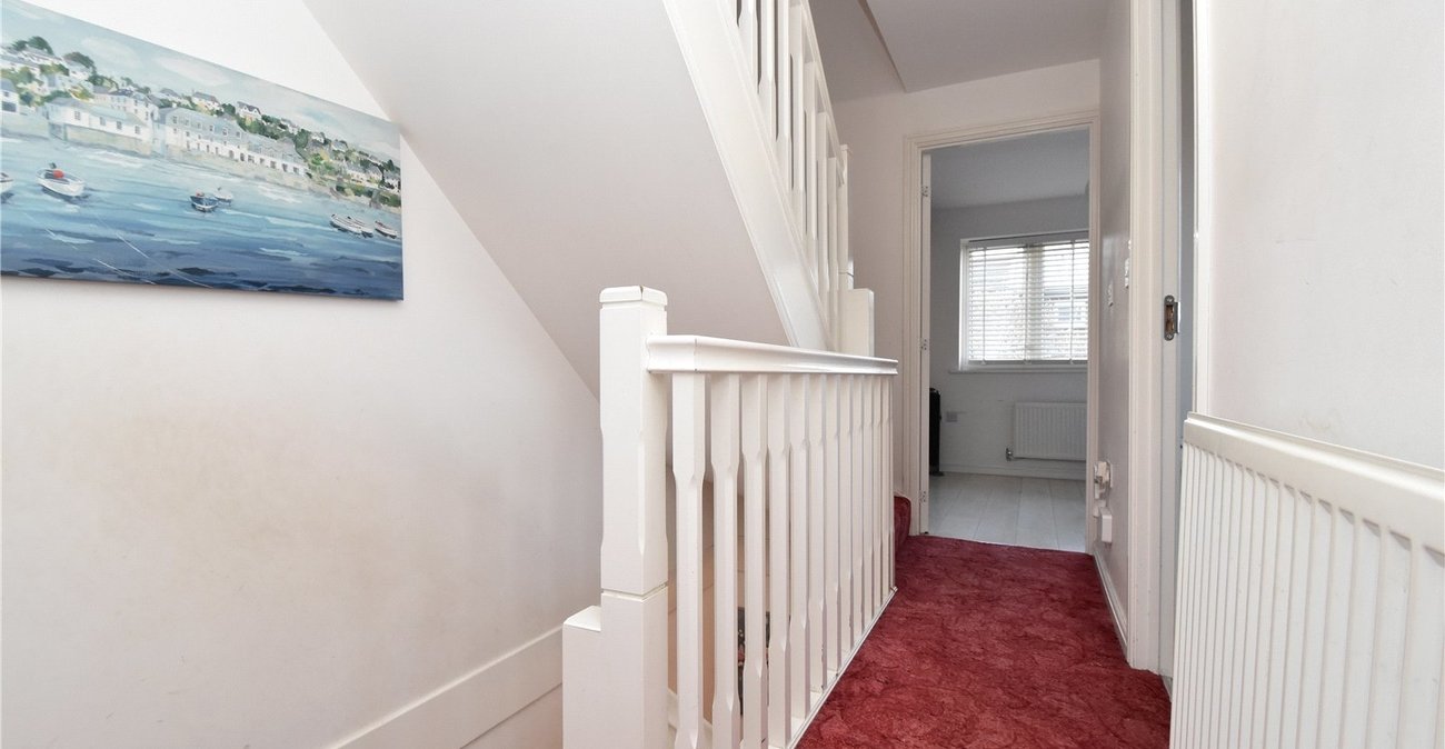 3 bedroom property for sale in Dartford | Robinson Jackson