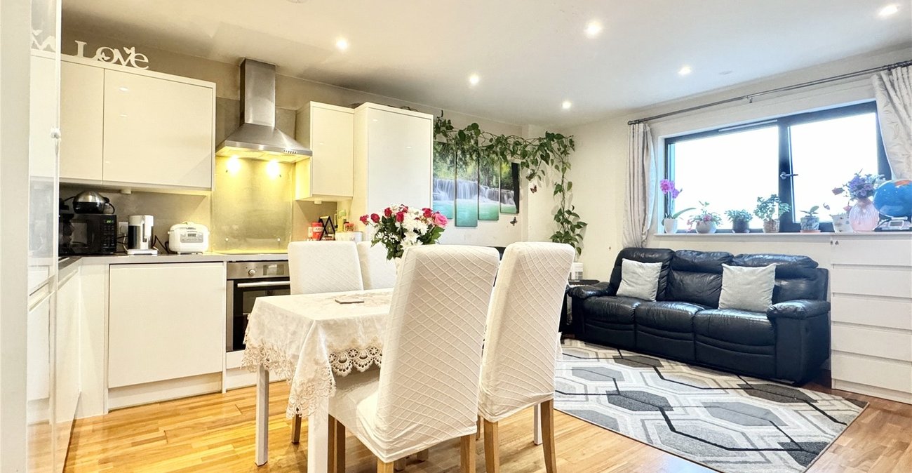 2 bedroom property for sale in Azalea Drive | Robinson Jackson