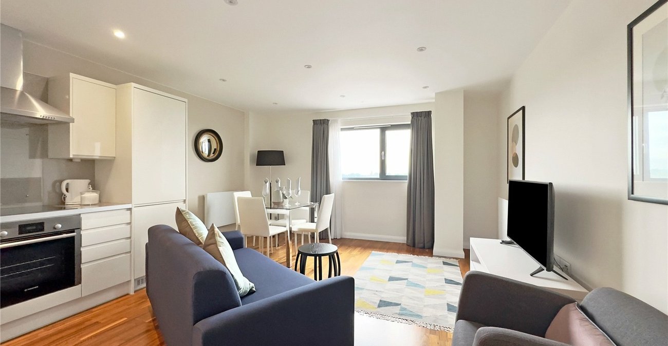 2 bedroom property for sale in Azalea Drive | Robinson Jackson