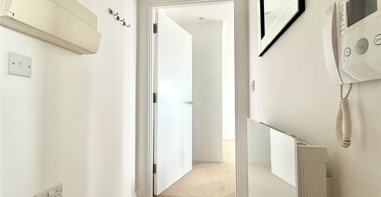 1 bedroom property for sale in Azalea Drive | Robinson Jackson