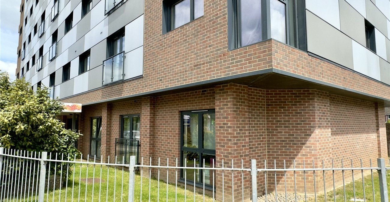 1 bedroom property for sale in Azalea Drive | Robinson Jackson