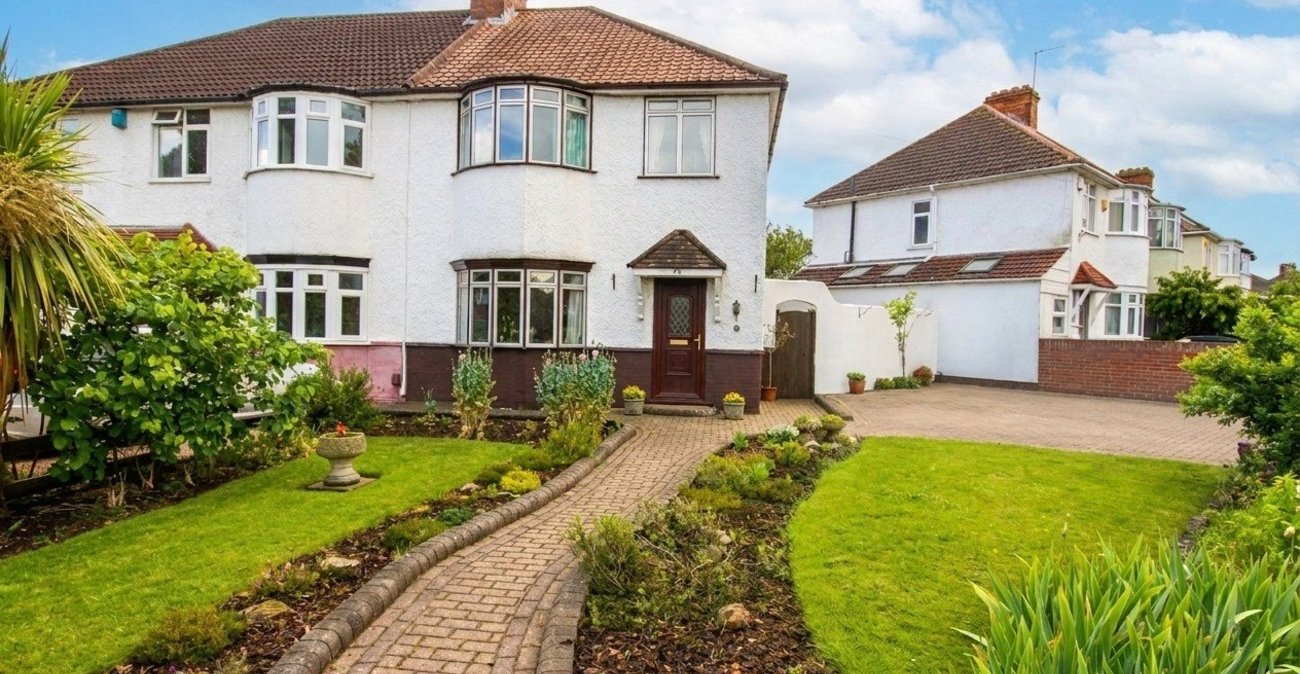 3 bedroom house for sale in Charlton | Robinson Jackson