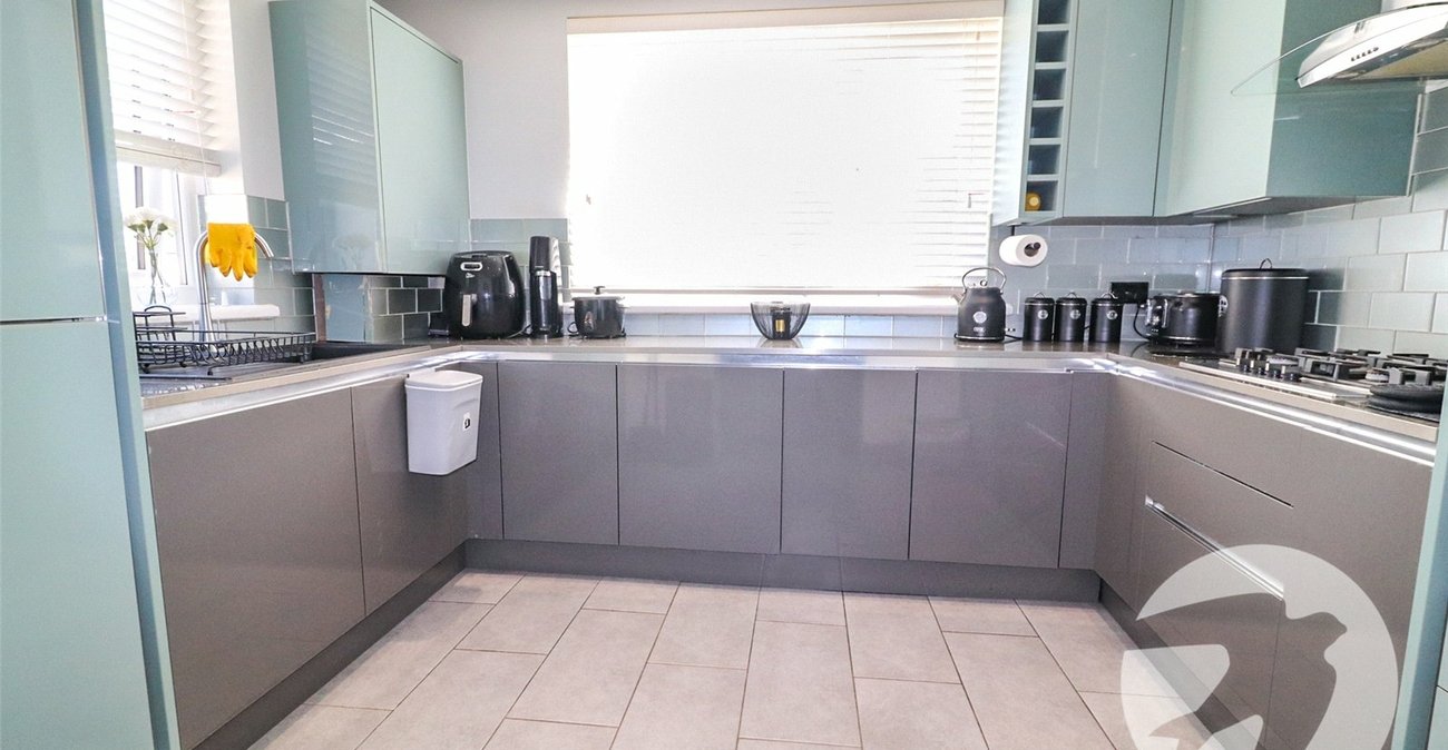 4 bedroom property for sale in Northumberland Heath | Robinson Jackson