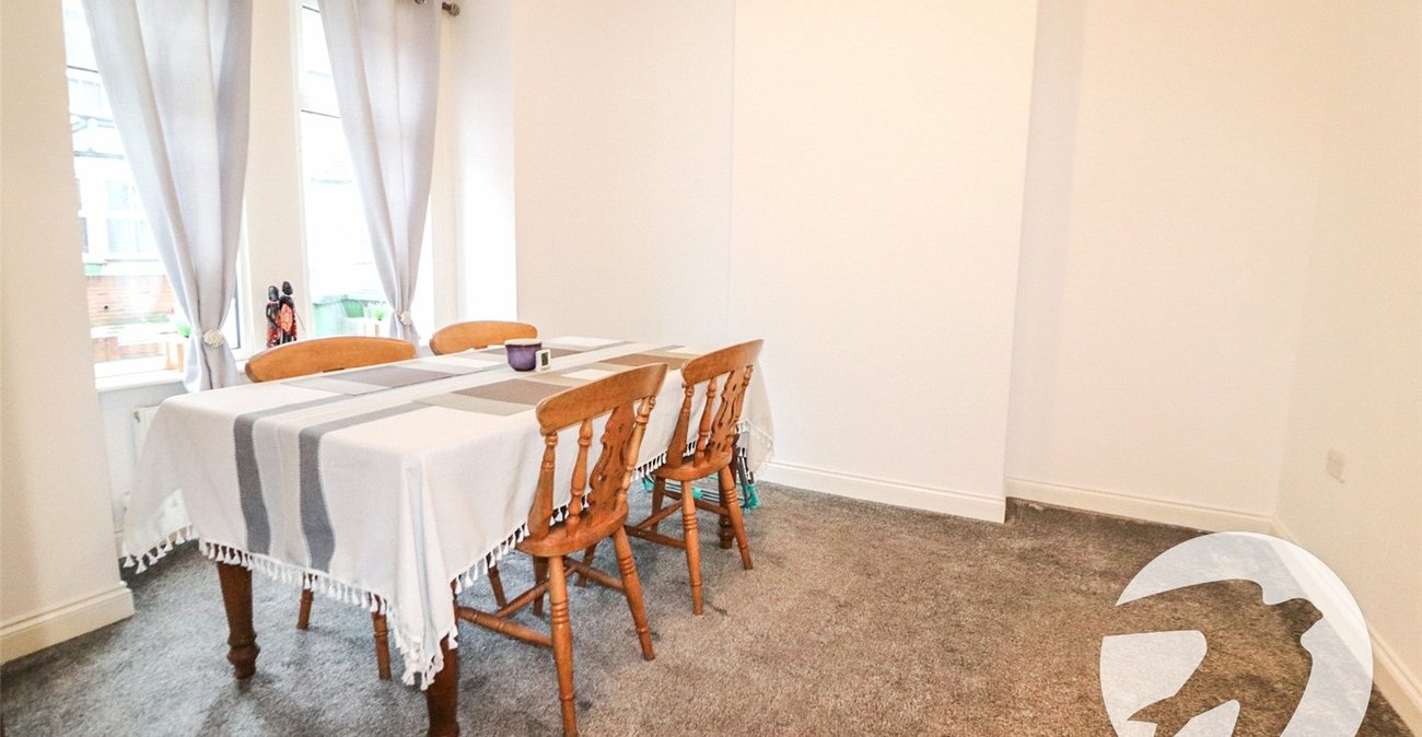 3 bedroom house for sale in Northumberland Heath | Robinson Jackson