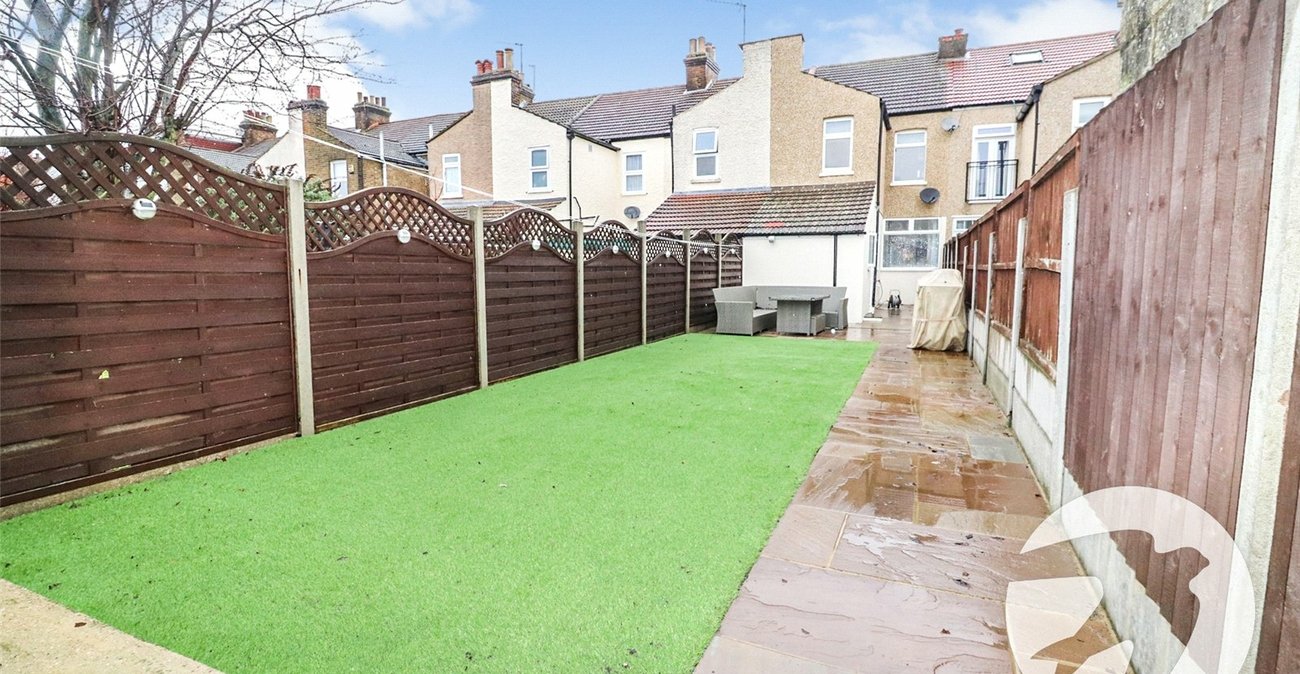 3 bedroom house for sale in Northumberland Heath | Robinson Jackson