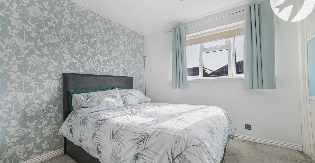 2 bedroom house for sale in Dartford | Robinson Jackson