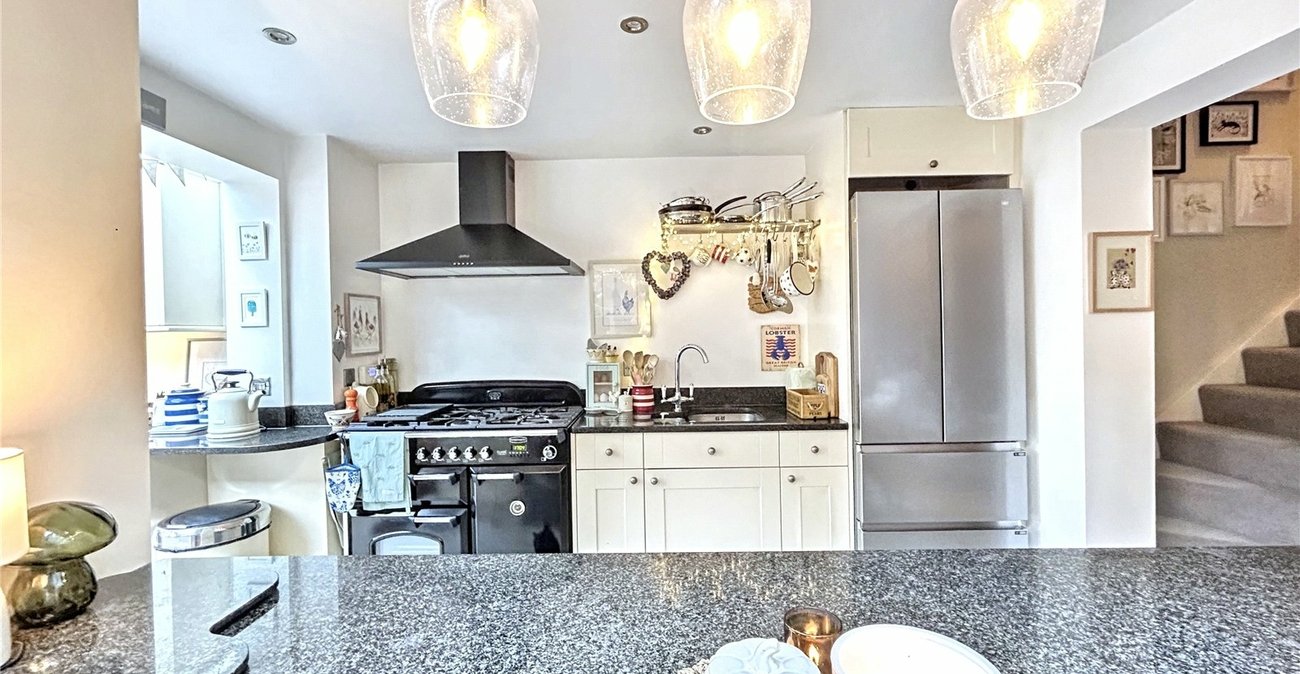 3 bedroom house for sale in Rainham | Robinson Michael & Jackson