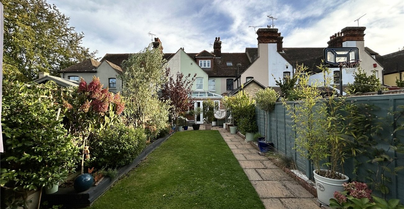 3 bedroom house for sale in Rainham | Robinson Michael & Jackson