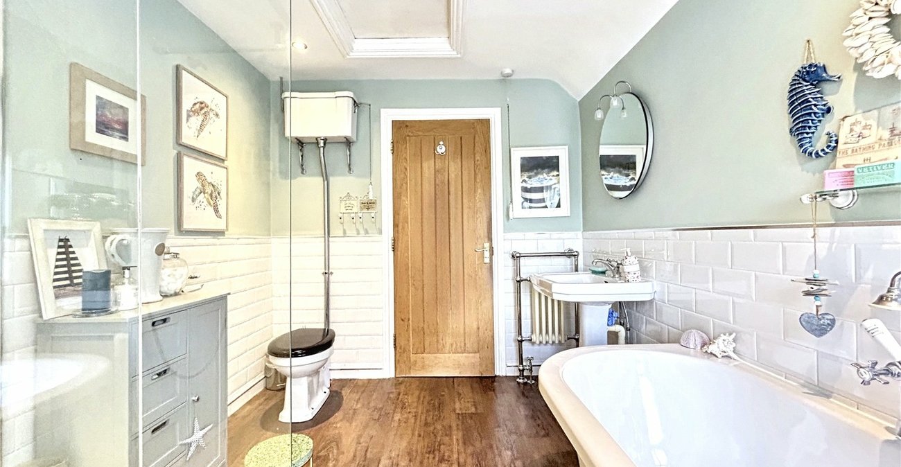 3 bedroom house for sale in Rainham | Robinson Michael & Jackson