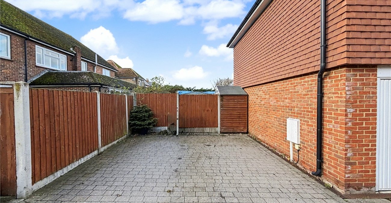 3 bedroom house for sale in Upchurch | Robinson Michael & Jackson