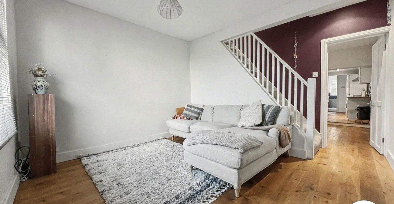 2 bedroom house for sale in Rochester | Robinson Michael & Jackson