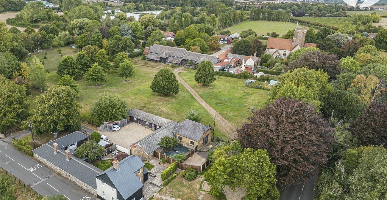 3 bedroom house for sale in Horton Kirby | Robinson Jackson