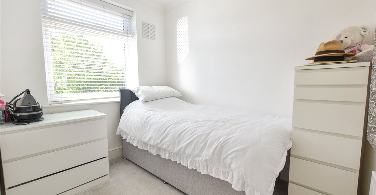 2 bedroom house for sale in Bexley | Robinson Jackson