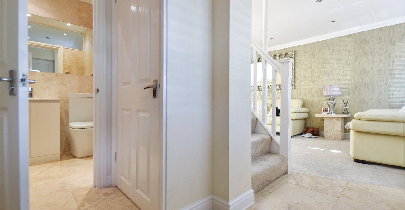 2 bedroom house for sale in Bexley | Robinson Jackson