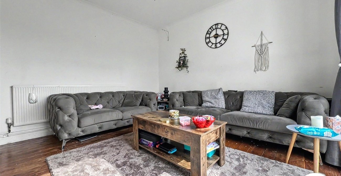 3 bedroom house for sale in Rochester | Robinson Michael & Jackson