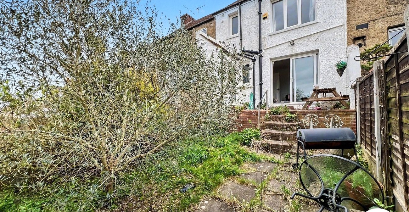 3 bedroom house for sale in Rochester | Robinson Michael & Jackson