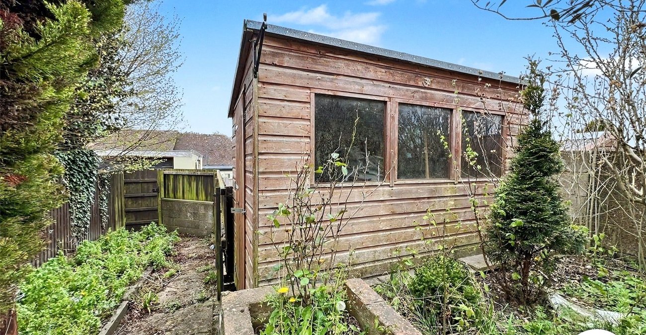 3 bedroom house for sale in Rochester | Robinson Michael & Jackson