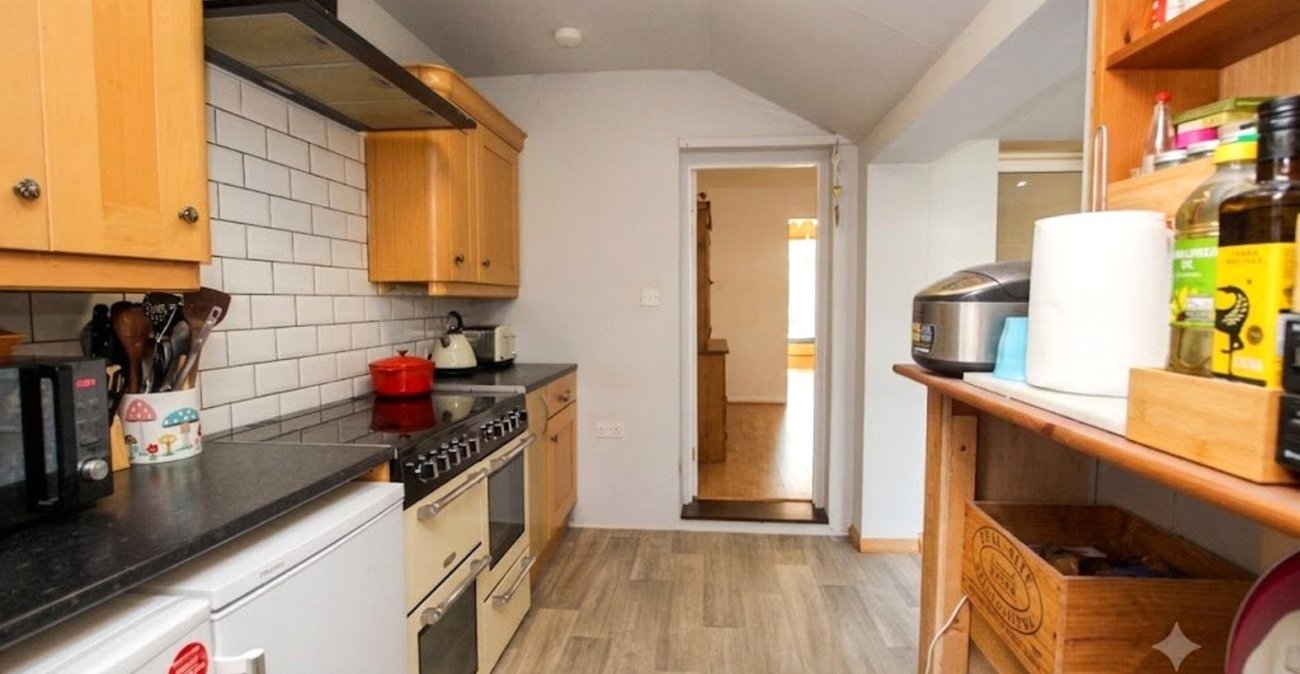 4 bedroom house for sale in Abbey Wood | Robinson Jackson