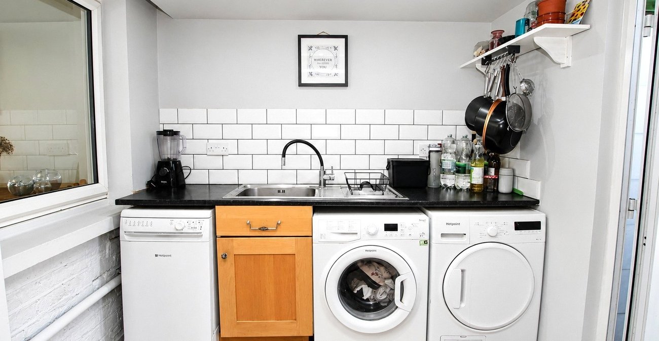 4 bedroom house for sale in Abbey Wood | Robinson Jackson